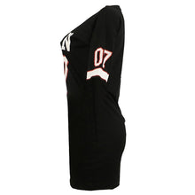 Carica l'immagine nel visualizzatore di Gallery, Queen Printed Long T Shirt Mini Dress