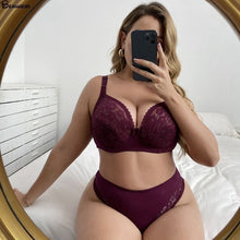 Carica l'immagine nel visualizzatore di Gallery, Plus size Sexy Lace thong And Bra set