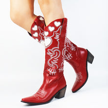 Carica l'immagine nel visualizzatore di Gallery, Heart Pointed Toe Embroidery Cowgirl Western Boots