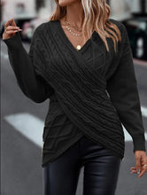 Cargar imagen en el visor de la galería, V-neck Knitted Off Shoulder Cross Pullover