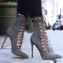 Carica l'immagine nel visualizzatore di Gallery, Women's Cross Straps Pointed Toe Ankle Boots - Fashion Damsel