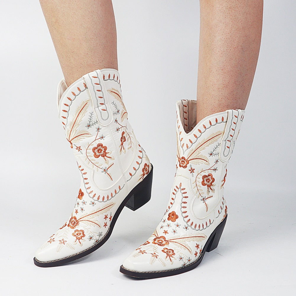 Embroidered Western Cowboy Ankle Cowboy/Cowgirl Boots