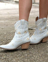 Embroidered Western Cowboy Ankle Cowboy/Cowgirl Boots