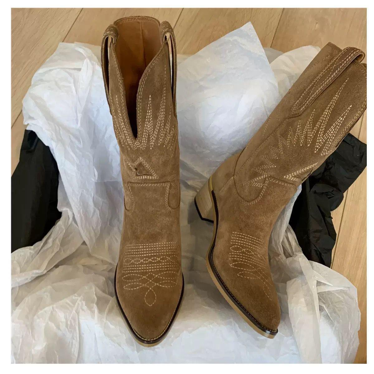 Chunky Heel Embroidered Western Cowboy Boots