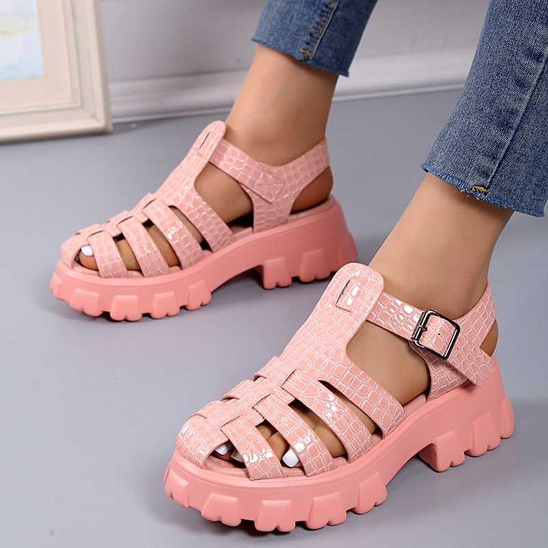 Band Cross-tied Platform Square Heel Shoes