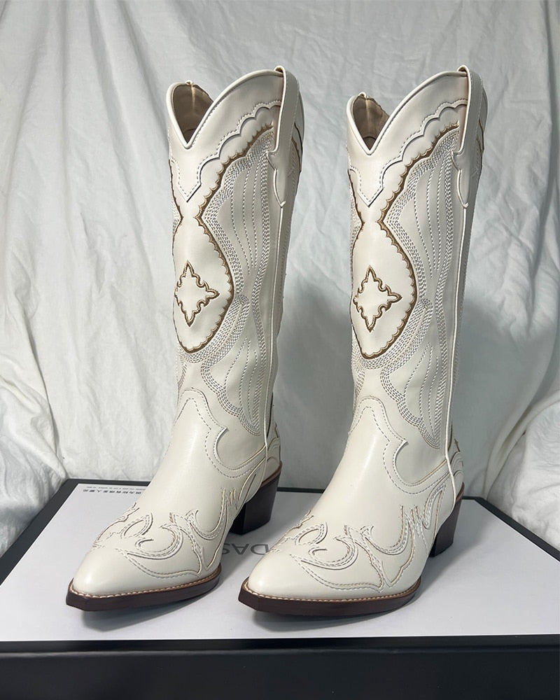 White Western Cowboy/Cowgirl Chunky Heel Pointed Boots