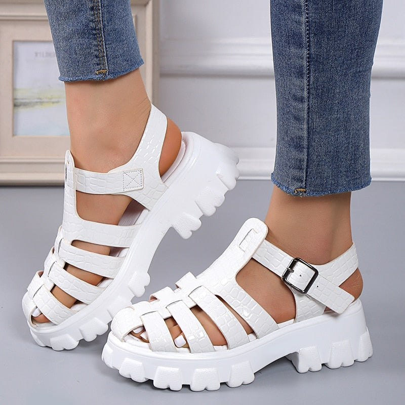 Band Cross-tied Platform Square Heel Shoes
