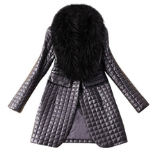 Cargar imagen en el visor de la galería, Warm Long Sleeve Faux Leather Fur Coat
