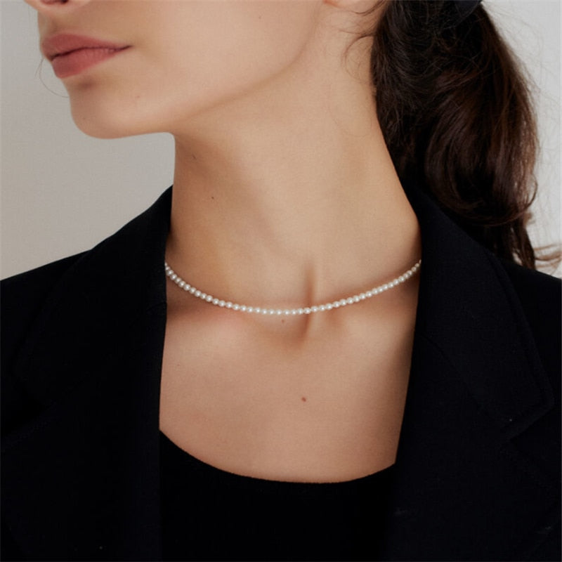 Elegant White Imitation Pearl Choker Necklace