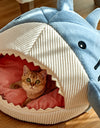 Enclosed Warm Cat Bed For Cats or Small Dog