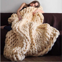 Load image into Gallery viewer, Thick knitted wool blanket
