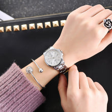 Load image into Gallery viewer, Women&#39;s Gold Watch
