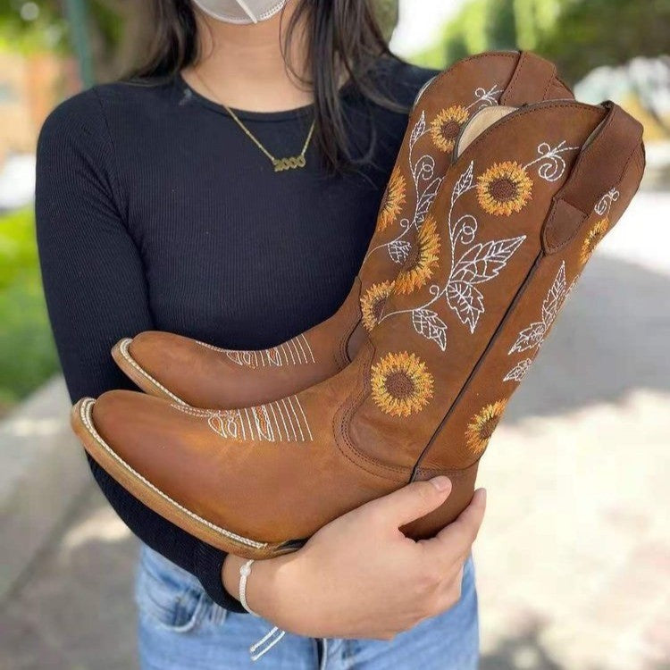 Autumn and Winter Embroidery Western Cowboy Boots