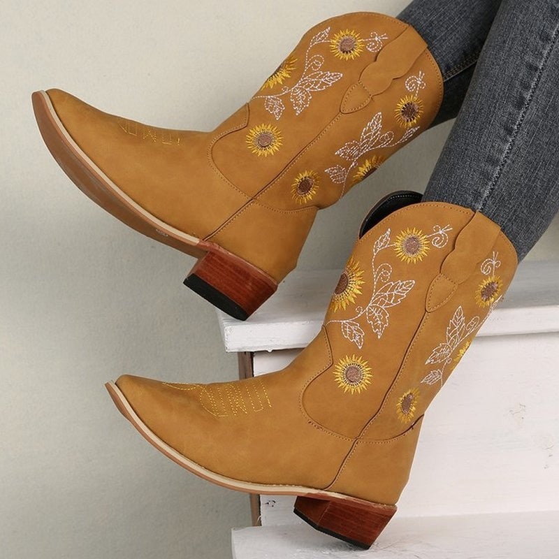 Autumn and Winter Embroidery Western Cowboy Boots