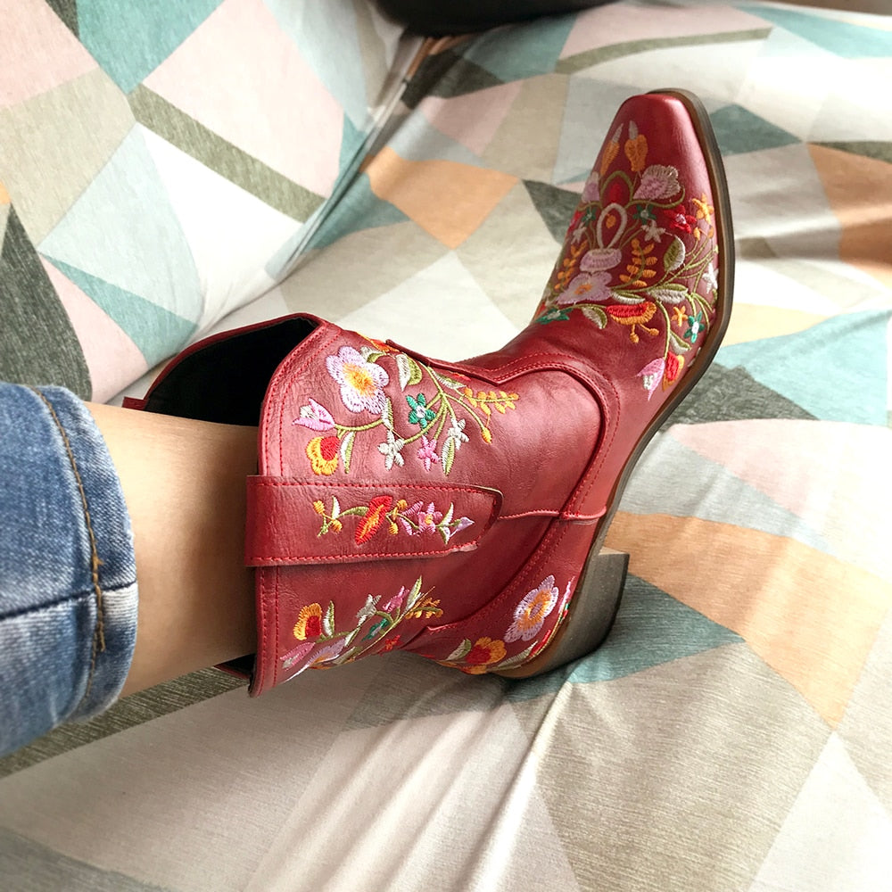 Low Heel embroidered Design Western Short Boots