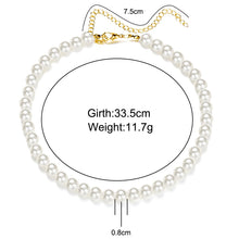 गैलरी व्यूवर में इमेज लोड करें, Elegant White Imitation Pearl Choker Necklace
