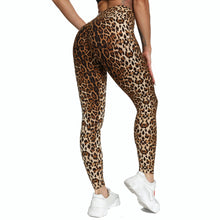 गैलरी व्यूवर में इमेज लोड करें, Leopard Printed Yoga Women Pants
