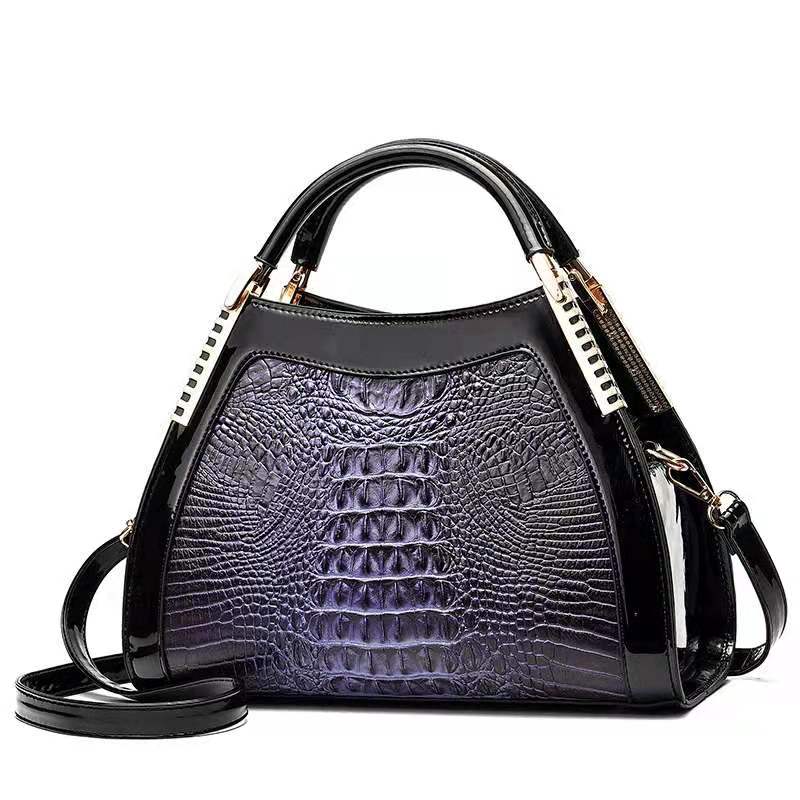 new crocodile pattern large-capacity bag