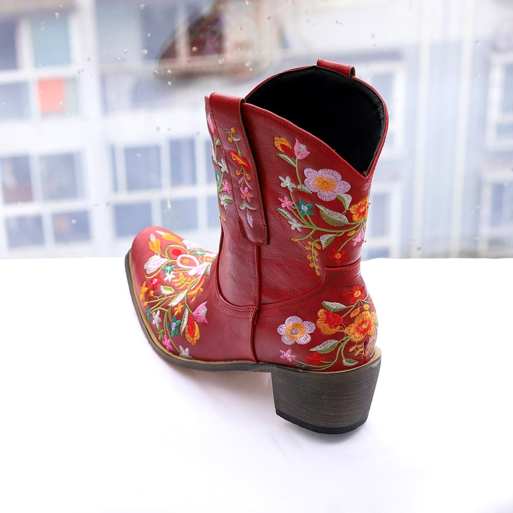 Low Heel embroidered Design Western Short Boots