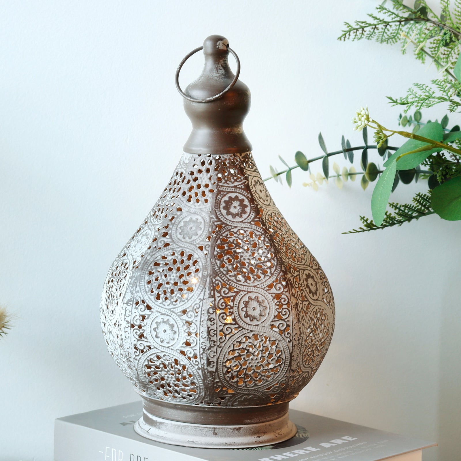Battery Operated Moroccan Table Lamp