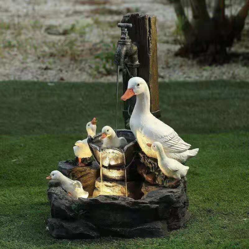 Duck/Squirrel Solar Power Resin Patio With Led Light