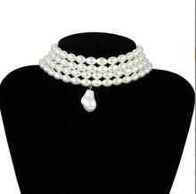 將圖片載入圖庫檢視器 Multi-layer imitation pearl beaded short necklace earring set
