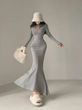 Load image into Gallery viewer, Zipper Lapel Slim V Neck Fishtail Dress
