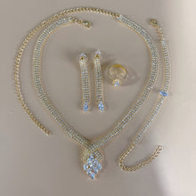 Carica l&#39;immagine nel visualizzatore di Gallery, Silver Color Rhinestone Crystal Bridal Jewelry Sets
