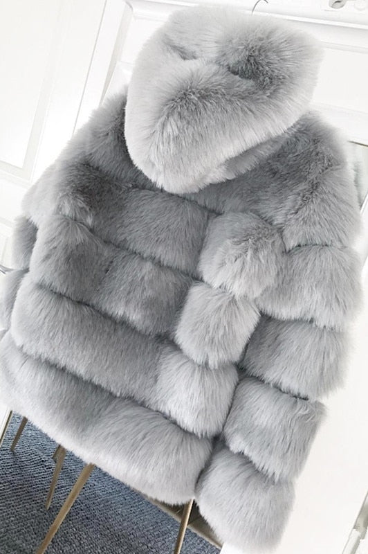 High Quality Warm Thick Hooded Fur Winter Coat