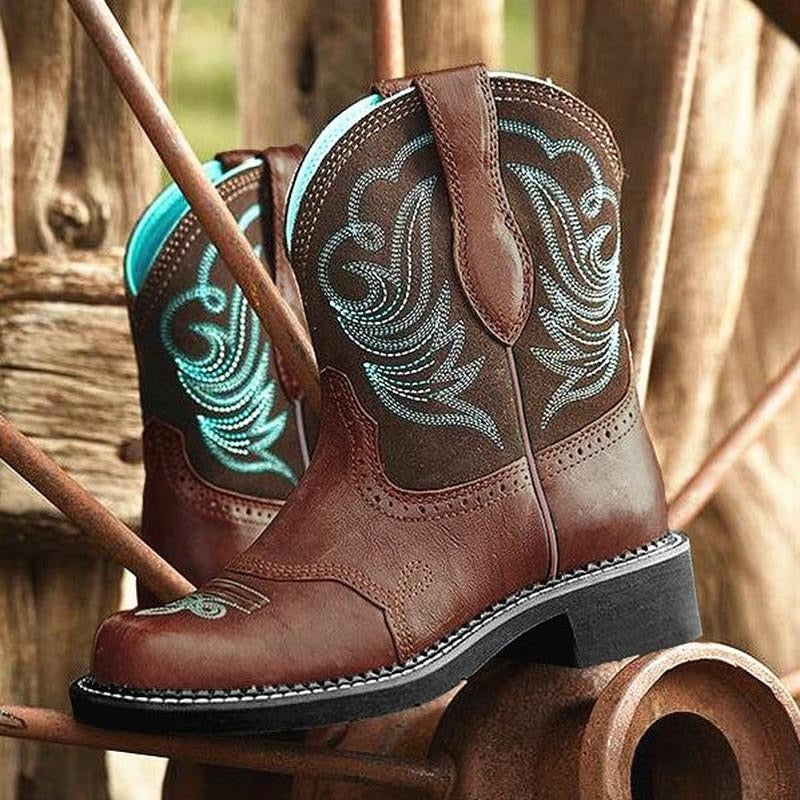 Embroidered Mid-calf Comfort Western Boots