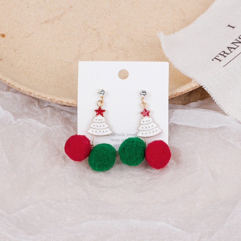 Fashion Green Red Color Star Ball Christmas Earring Women