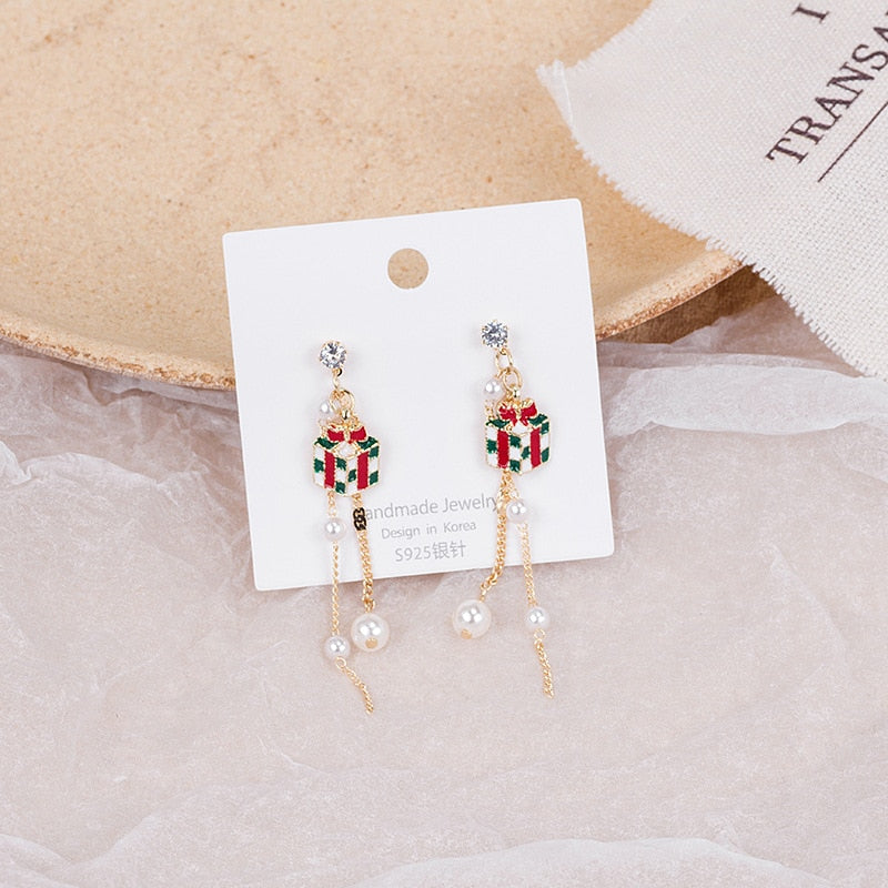 Fashion Green Red Color Star Ball Christmas Earring Women