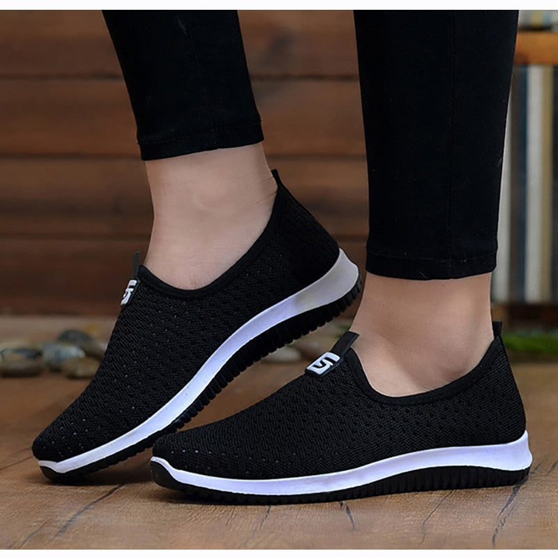 Non Slip Vulcanized Sneaker Mesh Shoes - Fashion Damsel