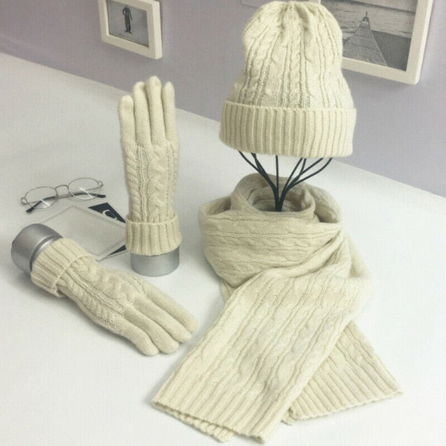 Knitted Autumn Scarf Hat & Glove Set - Fashion Damsel