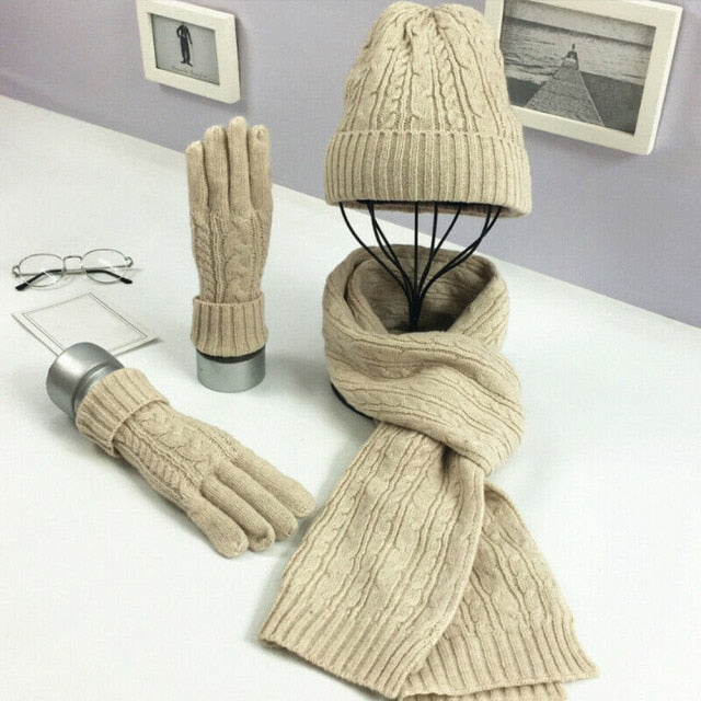 Knitted Autumn Scarf Hat & Glove Set - Fashion Damsel