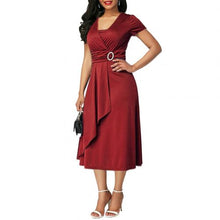 गैलरी व्यूवर में इमेज लोड करें, Plus Size Swing Midi Dress - Fashion Damsel
