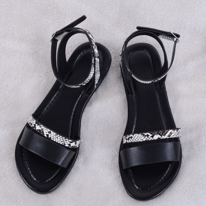 Flat Heels Strap Peep Toe Sandals - Fashion Damsel