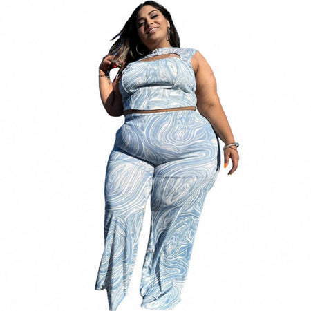 Sleeveless Hollow Crop Plus Size Two Piece Set