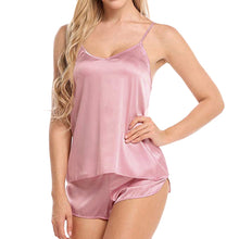 Cargar imagen en el visor de la galería, Silk Satin Pajama Sleepwear Set - Fashion Damsel
