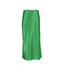 Cargar imagen en el visor de la galería, Silk Long Satin Skirt - Fashion Damsel
