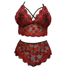 Carica l&#39;immagine nel visualizzatore di Gallery, S-4XL Lace Bra Panties Lingerie Set
