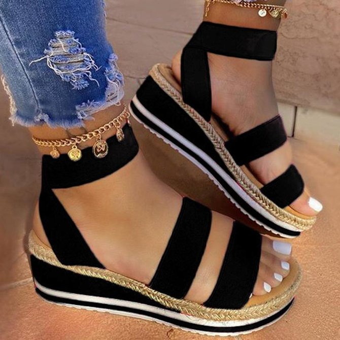 Platform Peep Toe Sandals - Fashion Damsel