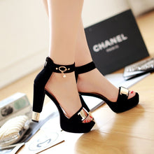 गैलरी व्यूवर में इमेज लोड करें, Suede Platform Heels - Fashion Damsel
