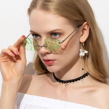 將圖片載入圖庫檢視器 Leaf shape retro sunglasses - Fashion Damsel
