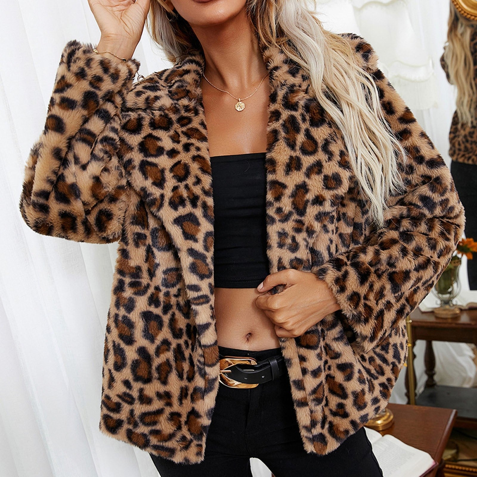 Thick Plush Leopard Printed Winter Women's Coat - Fashion Damsel