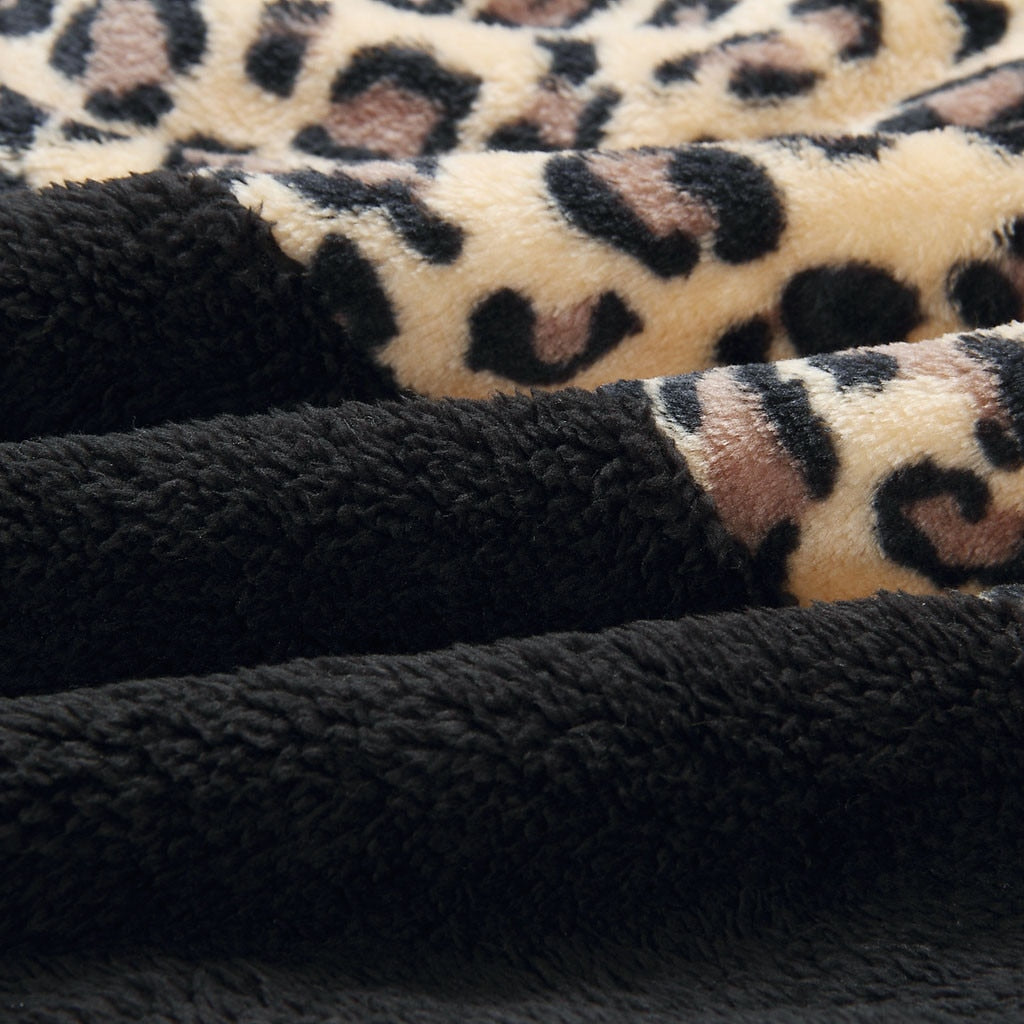 S,M,L,XL,2XL,3XL,4XL Sweatshirt Leopard Print Winter Hoodie - Fashion Damsel