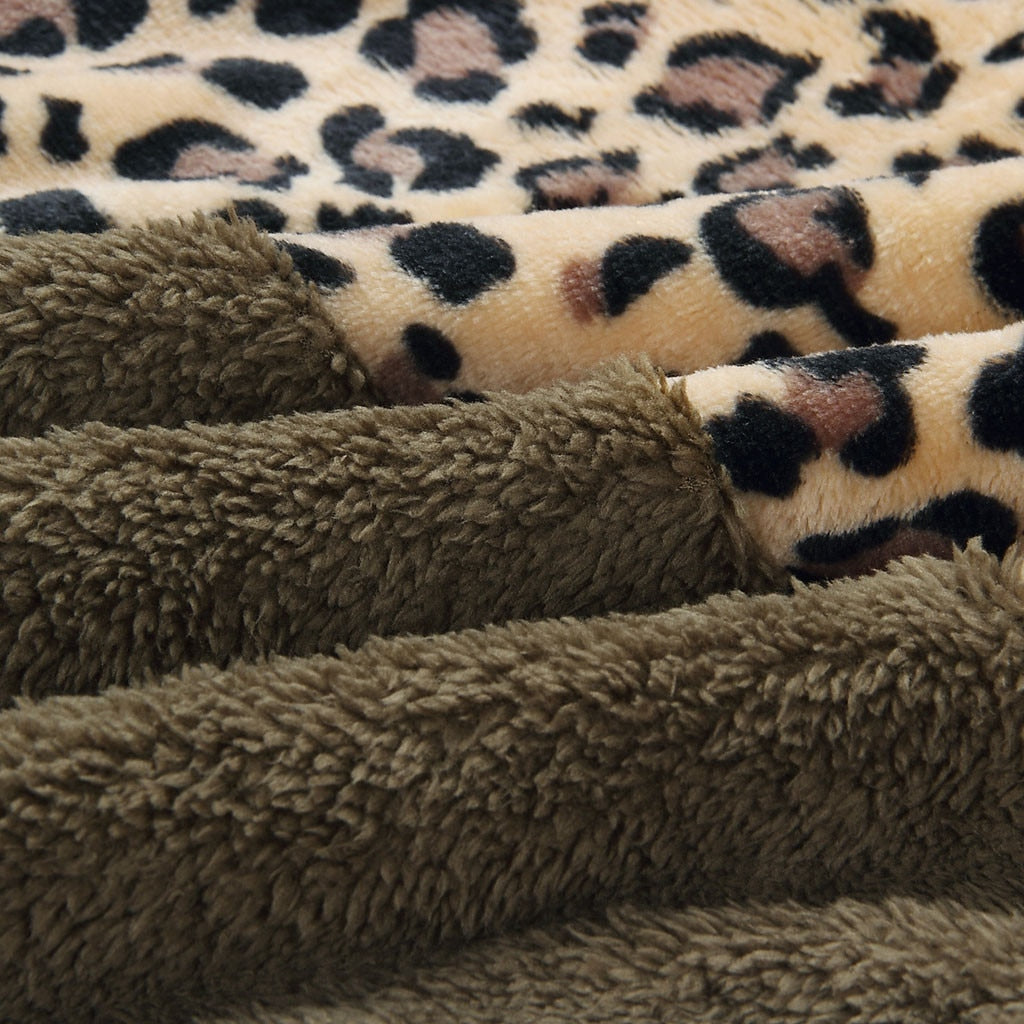 S,M,L,XL,2XL,3XL,4XL Sweatshirt Leopard Print Winter Hoodie - Fashion Damsel