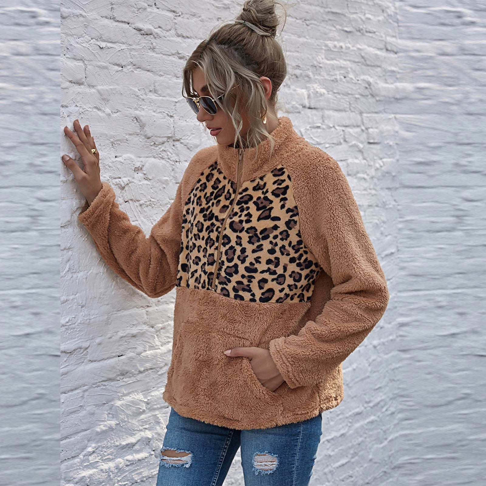 Plush Winter Leopard Print Long Sleeve O-neck Sweatshirt - Fashion Damsel