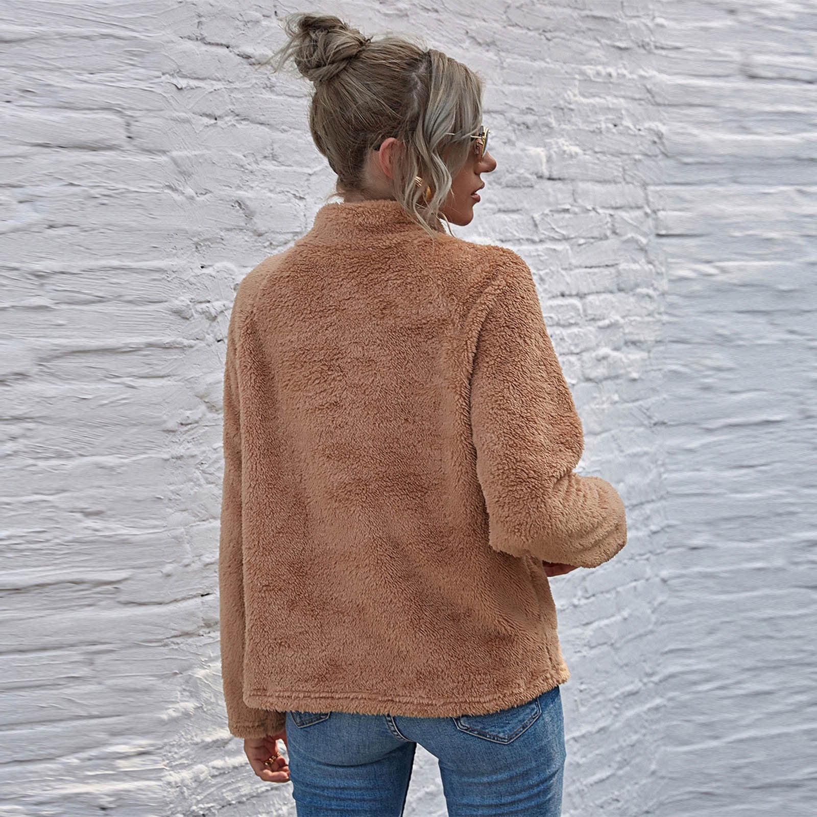 Plush Winter Leopard Print Long Sleeve O-neck Sweatshirt - Fashion Damsel