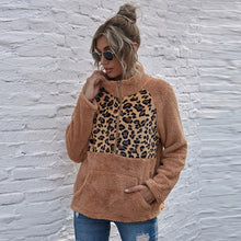 სურათის ჩატვირთვა გალერეის მნახველში, Plush Winter Leopard Print Long Sleeve O-neck Sweatshirt - Fashion Damsel
